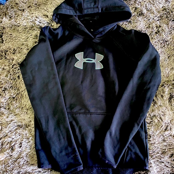 Under armour hoodie - Picture 1 of 3